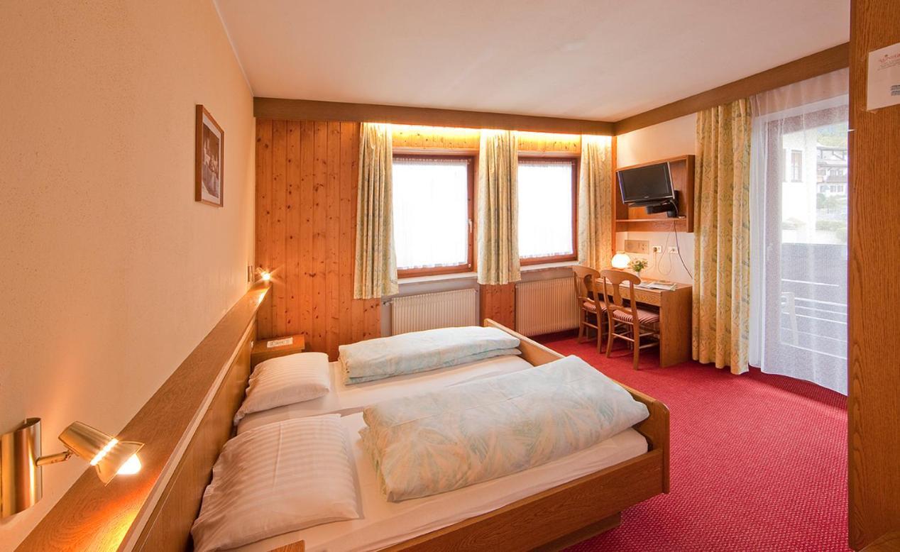 Hotel Rainegg Olang ภายนอก รูปภาพ