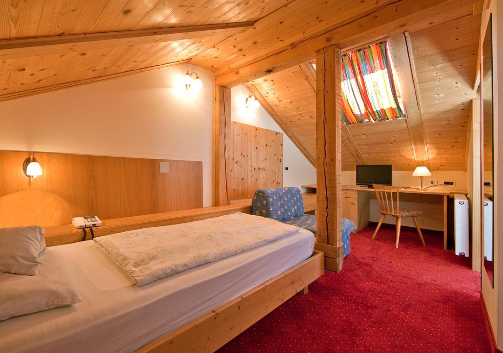 Hotel Rainegg Olang ภายนอก รูปภาพ